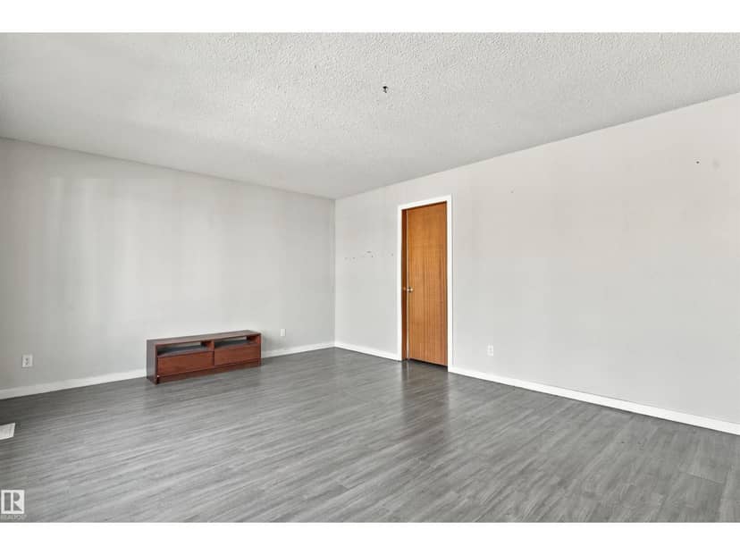 12303 115 AV NW, Edmonton, photo 8