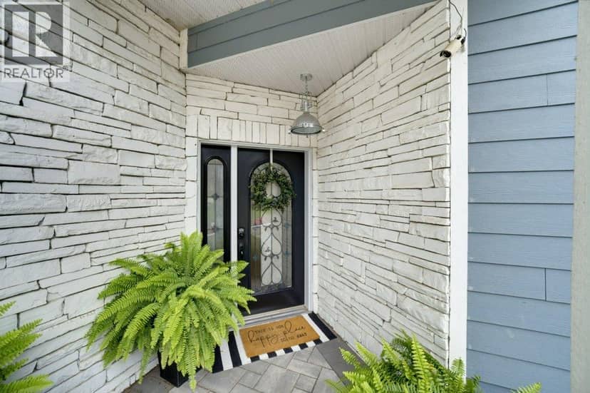 3220 28 Avenue NE, Salmon Arm, photo 4