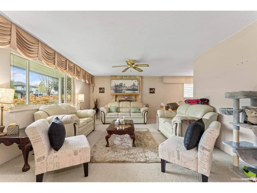 15156 93 AVENUE, Surrey, photo 3
