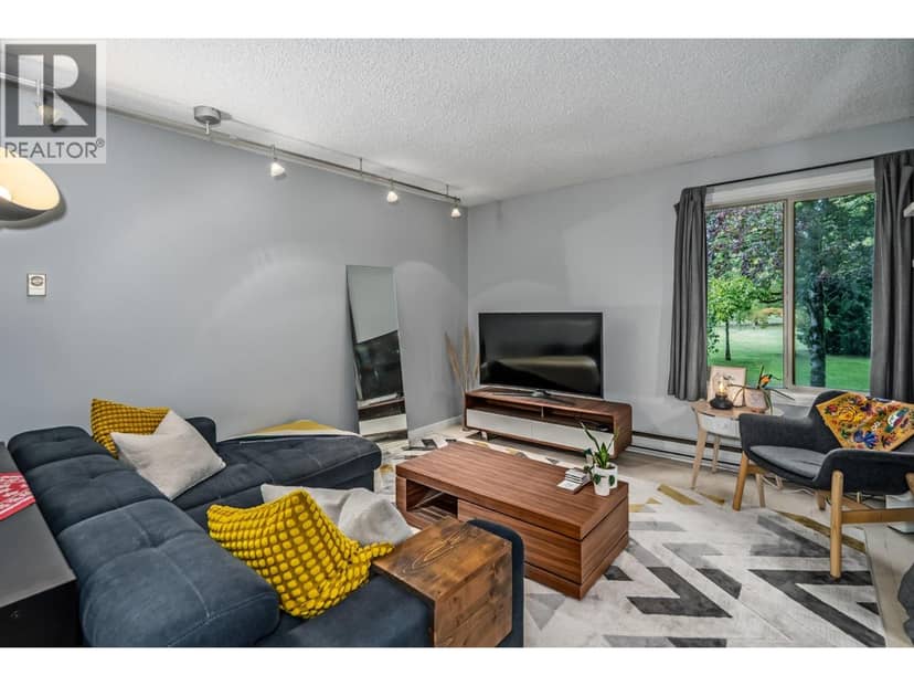 111 6655 LYNAS LANE, Richmond, photo 2