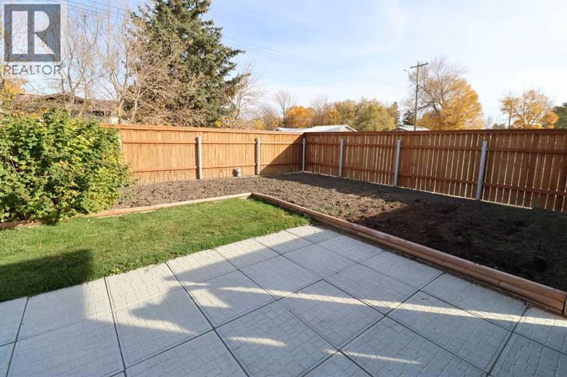 704 1 ave, Vauxhall, photo 3