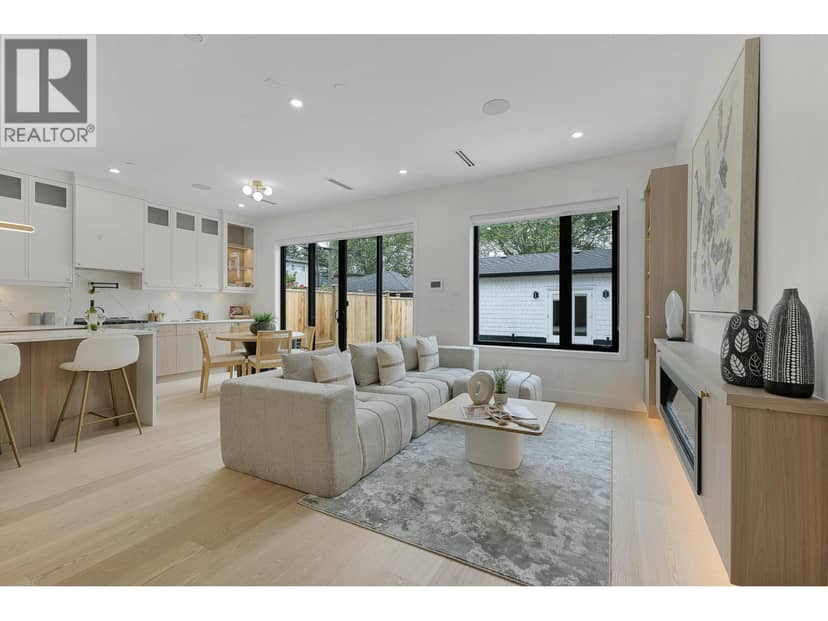 2 182 ONTARIO PLACE, Vancouver, photo 5