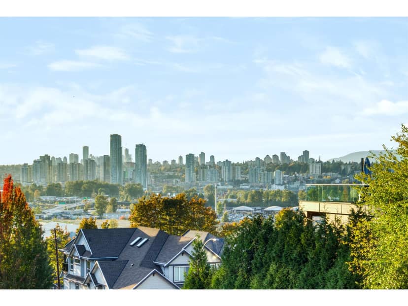 10369 125 STREET, Surrey, photo 2