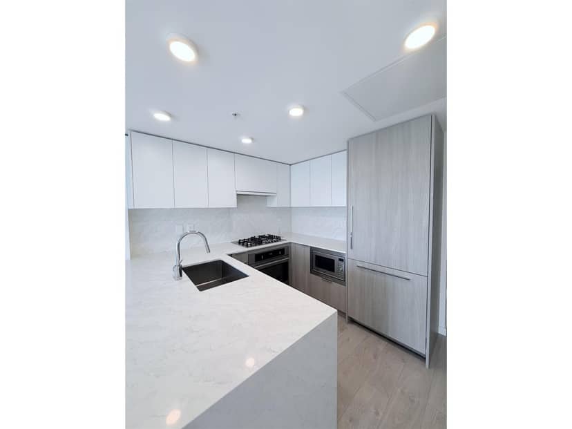1303 10333 133 ST., Surrey, photo 3