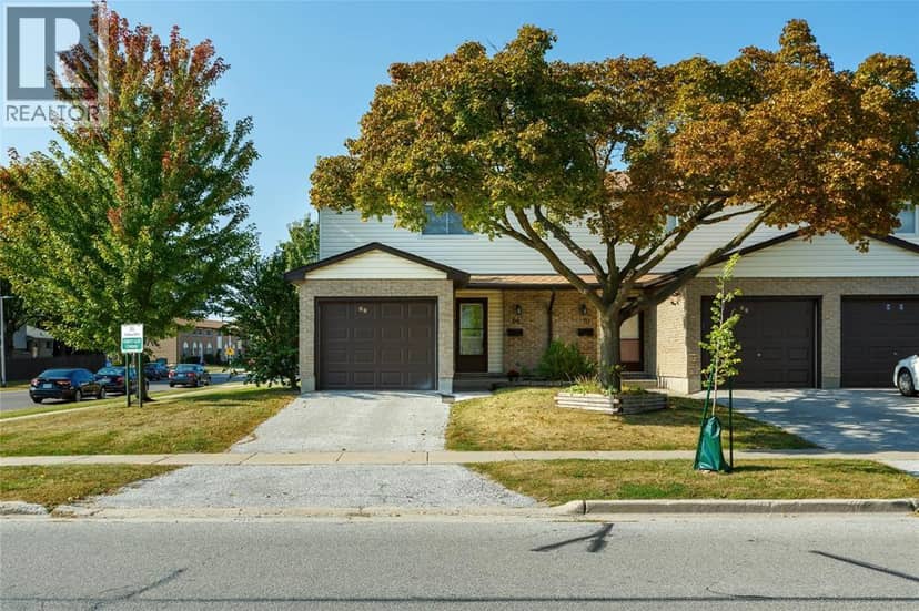 215 TRUDEAU DRIVE Unit# 69, Sarnia, photo 2