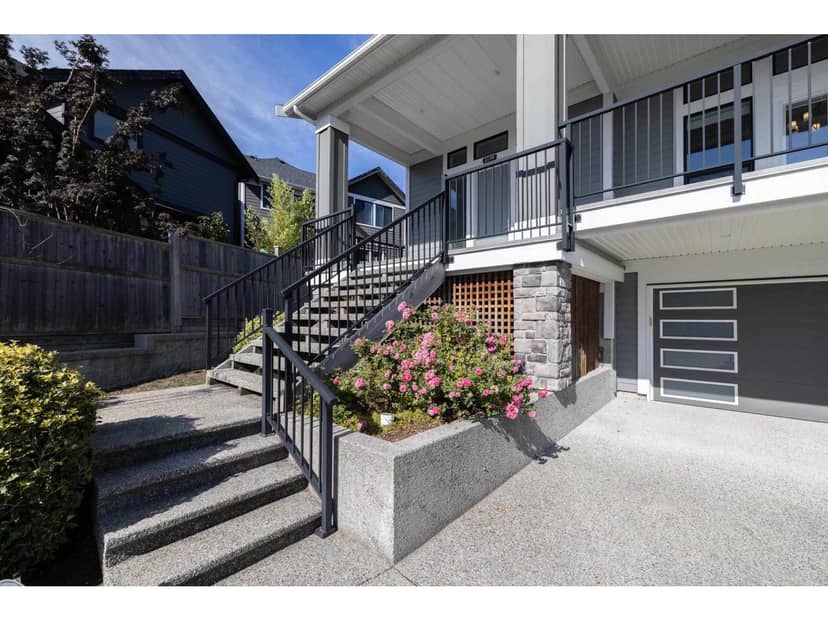 2156 167 STREET, Surrey, photo 2