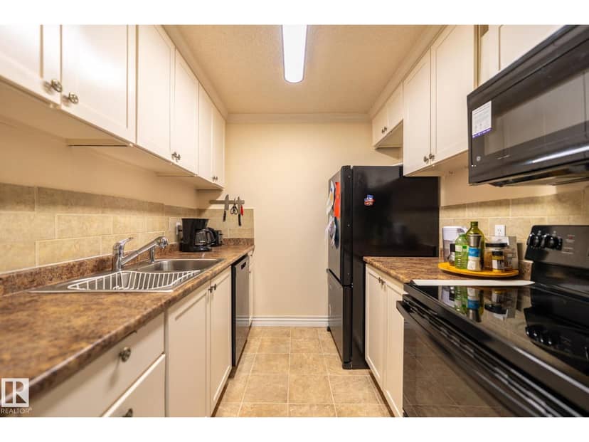 #142 10636 120 ST NW, Edmonton, photo 5
