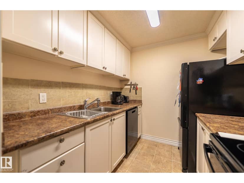 #142 10636 120 ST NW, Edmonton, photo 7