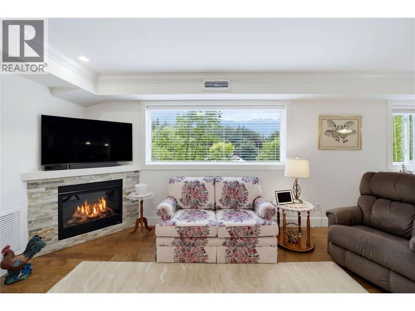 330 4th Avenue SE Unit# 106, Salmon Arm, photo 5