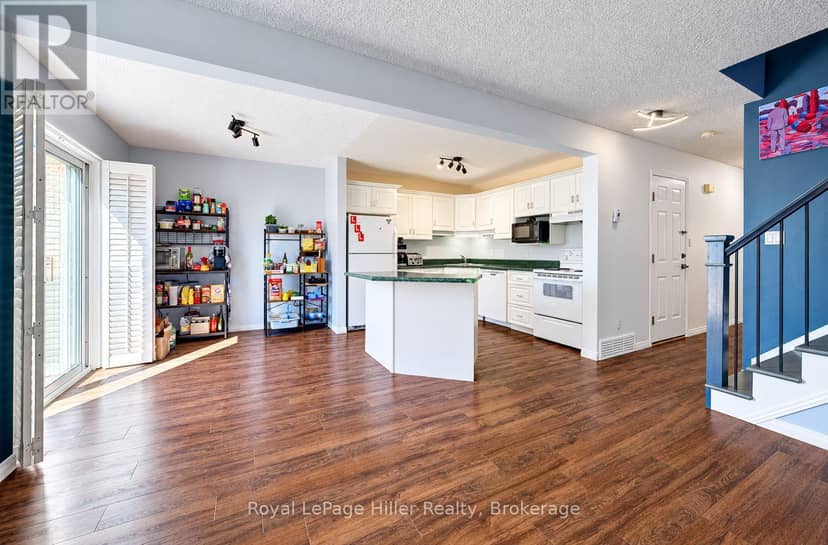 162 Athlone Crescent, Stratford, photo 7