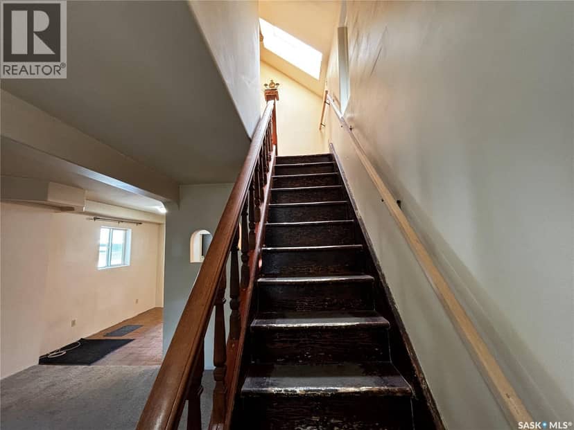428 I Avenue S, Saskatoon, photo 8