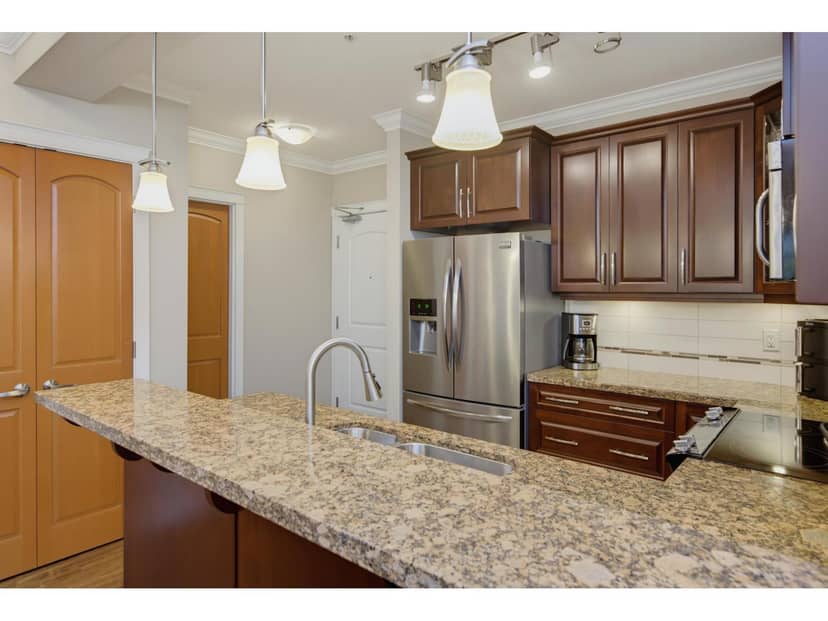371 8258 207A STREET, Langley, photo 3