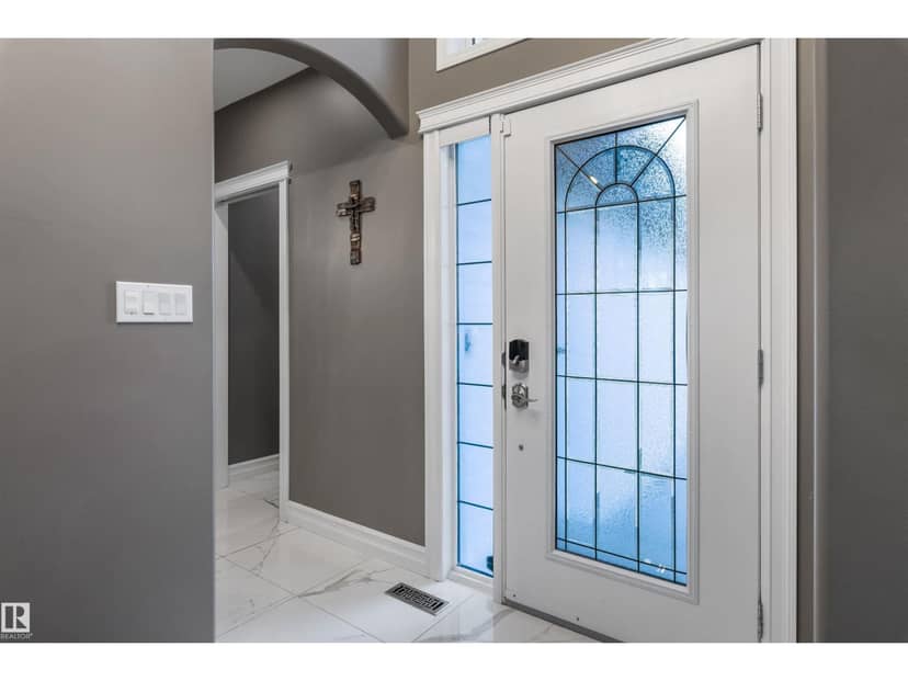2172 Brennan Cr NW, Edmonton, photo 2