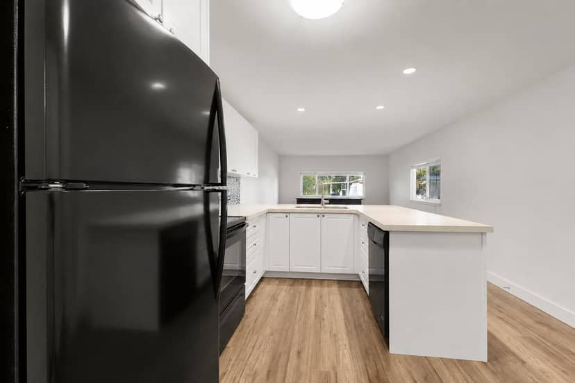 76 1840 160 STREET, White Rock, photo 3