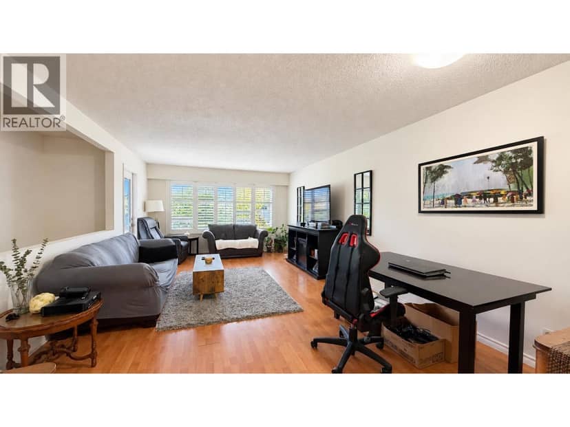 5734 49B AVENUE, Delta, photo 4
