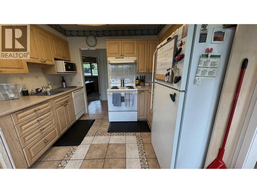 4258 IRMIN STREET, Burnaby, photo 7