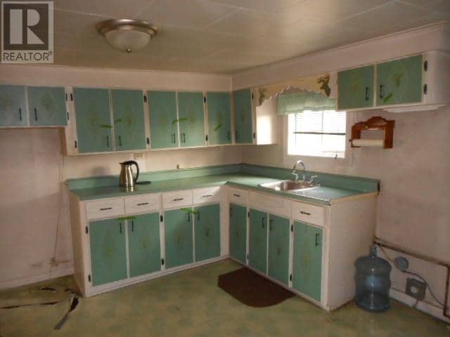 380 Main Street, Springdale, photo 7