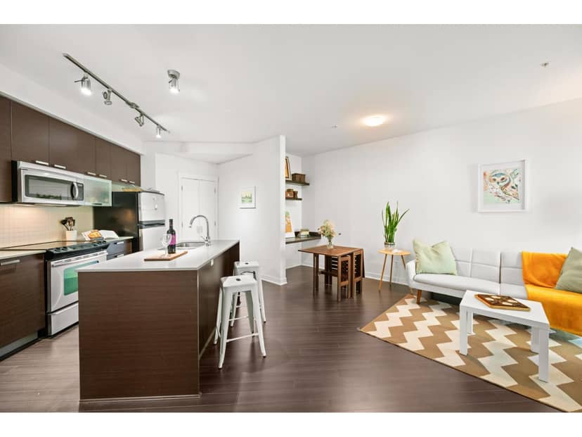 331 18818 68 AVENUE, Surrey, photo 2