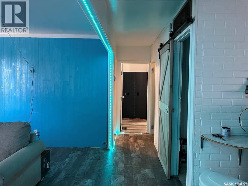 504 3rd STREET W, Meadow Lake, photo 3