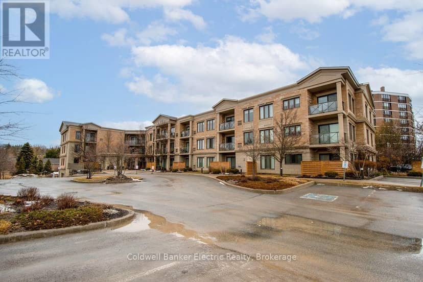 212 - 869 Clonsilla Avenue, Peterborough, photo 2