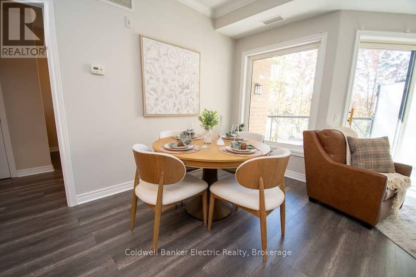 212 - 869 Clonsilla Avenue, Peterborough, photo 8