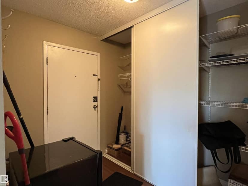 #305 10826 113 ST NW, Edmonton, photo 7