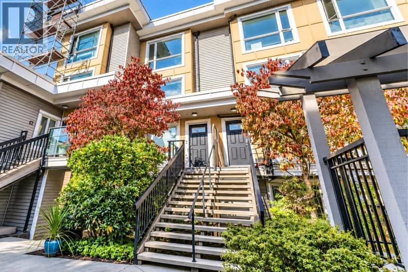 64 728 W 14TH STREET, North Vancouver, photo 2