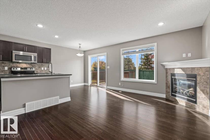 #81 219 Charlotte Wy, Sherwood Park, photo 6