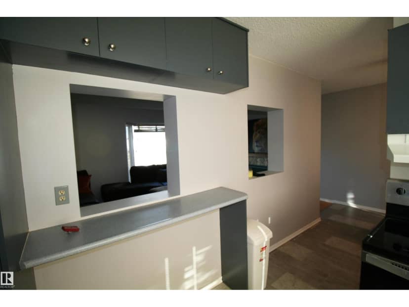 5219 57 AV, Viking, photo 6