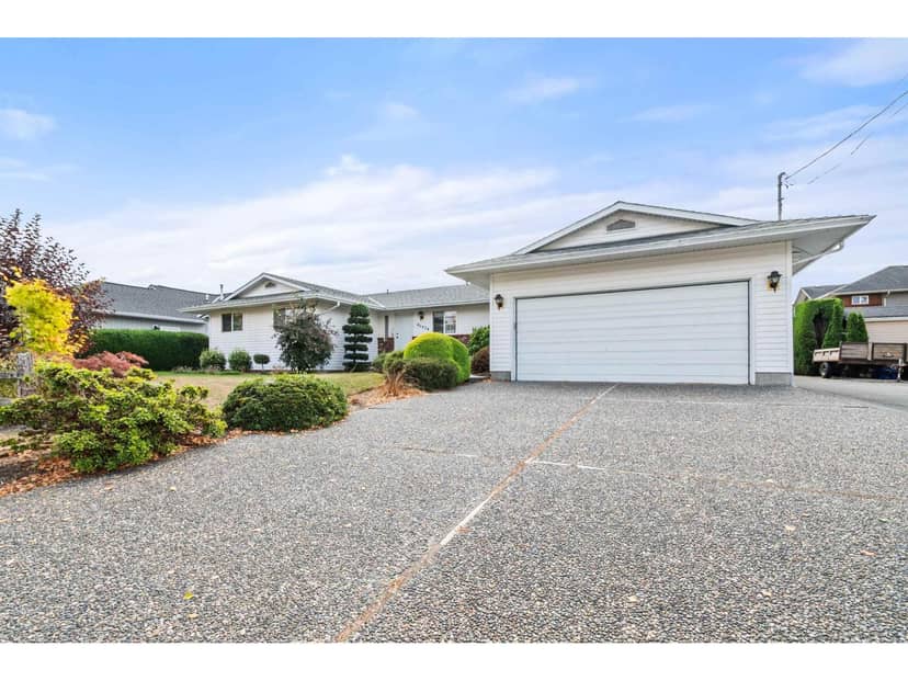 46634 ELLIOTT AVENUE, Fairfield Island, Chilliwack, photo 2