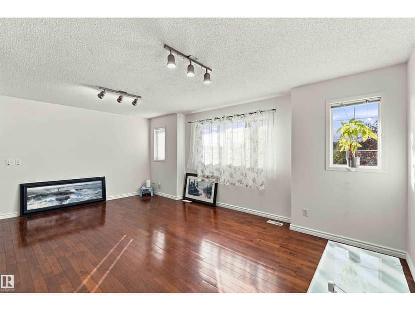 3524 McLean Cr SW, Edmonton, photo 7