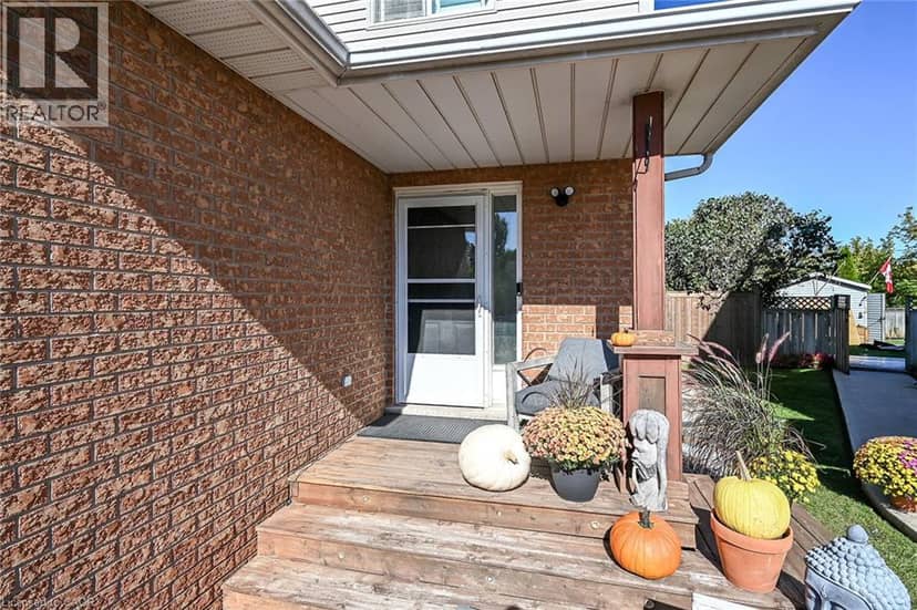 4377 BEVERLEY Crescent, Beamsville, photo 3