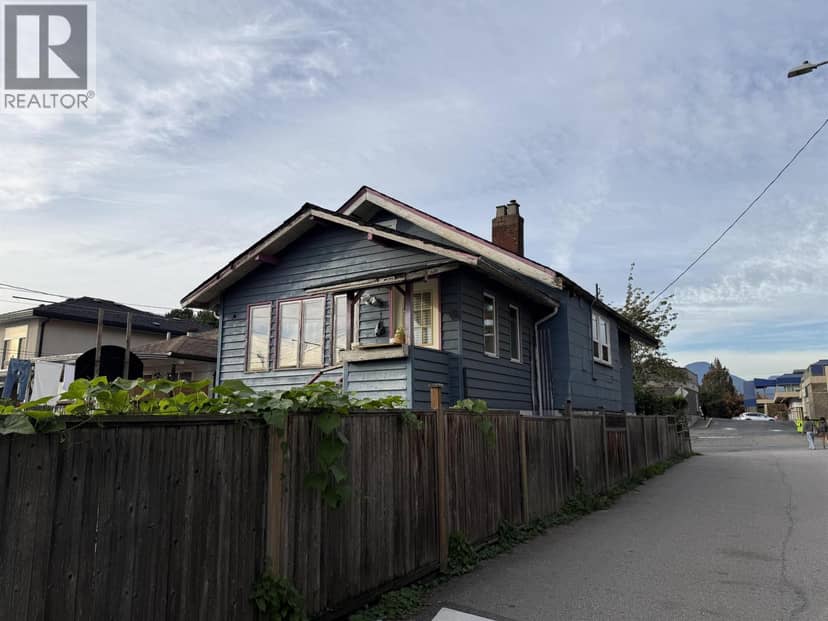2878 E 2ND AVENUE, Vancouver, photo 5