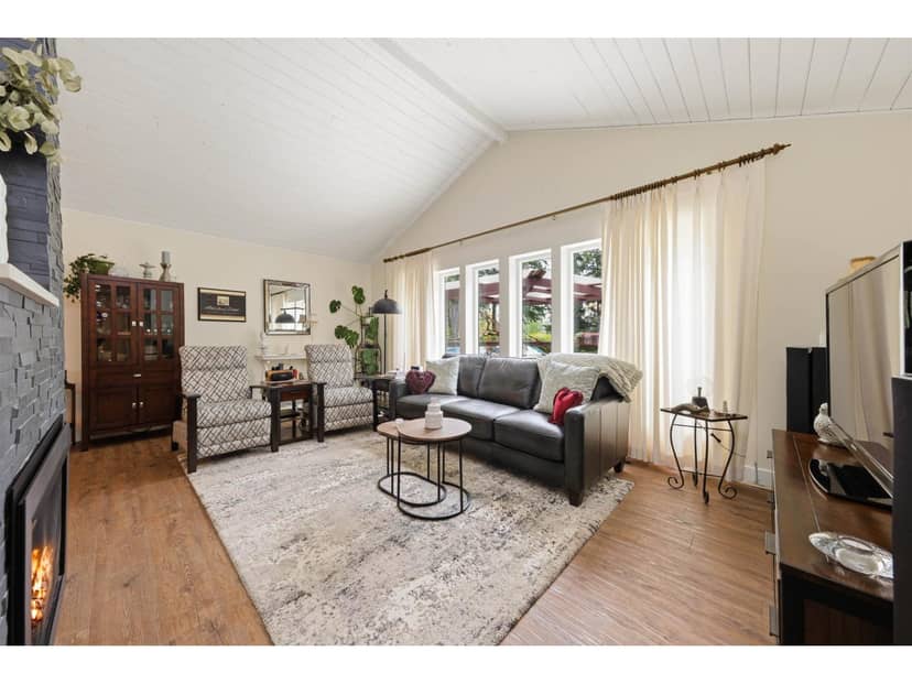 23541 24 AVENUE, Langley, photo 3