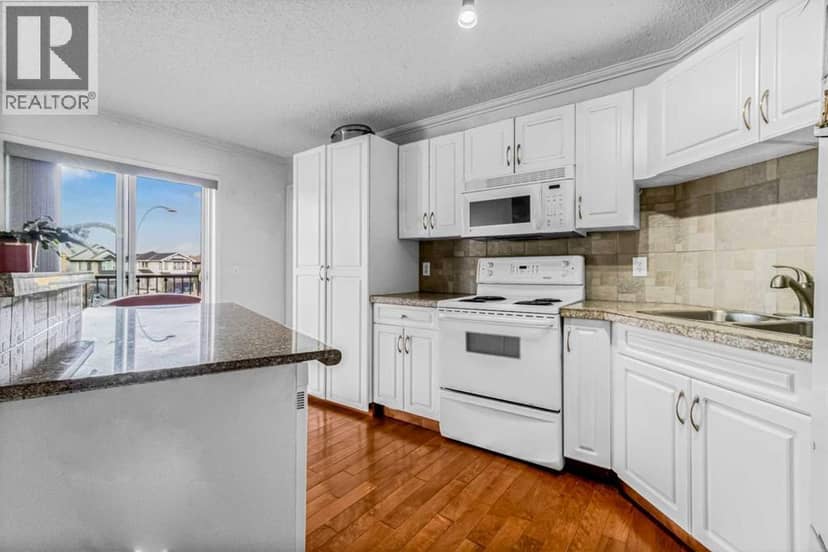 308, 3308 Valleyview Park SE, Calgary, photo 7