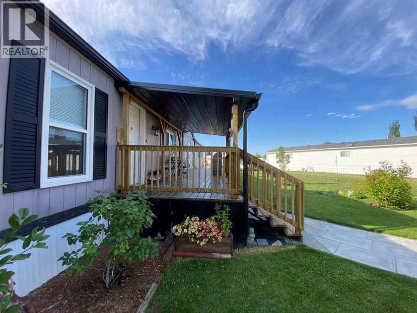 43 Roseglen Close, Rosemary, photo 3