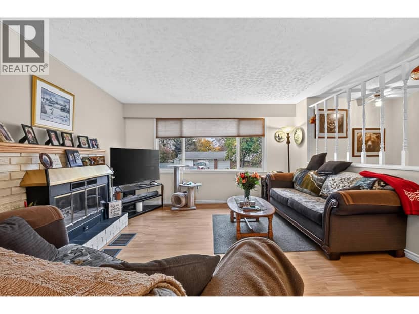 4203 CARRIER AVENUE, Prince George, photo 6