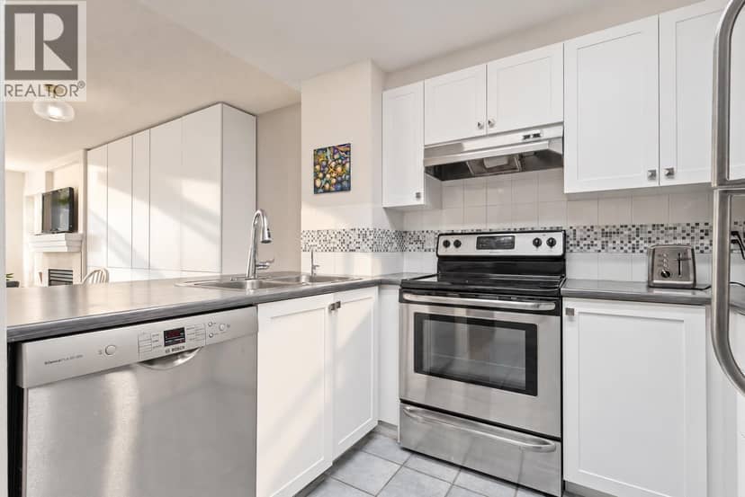 207 1650 GRANT AVENUE, Port Coquitlam, photo 3