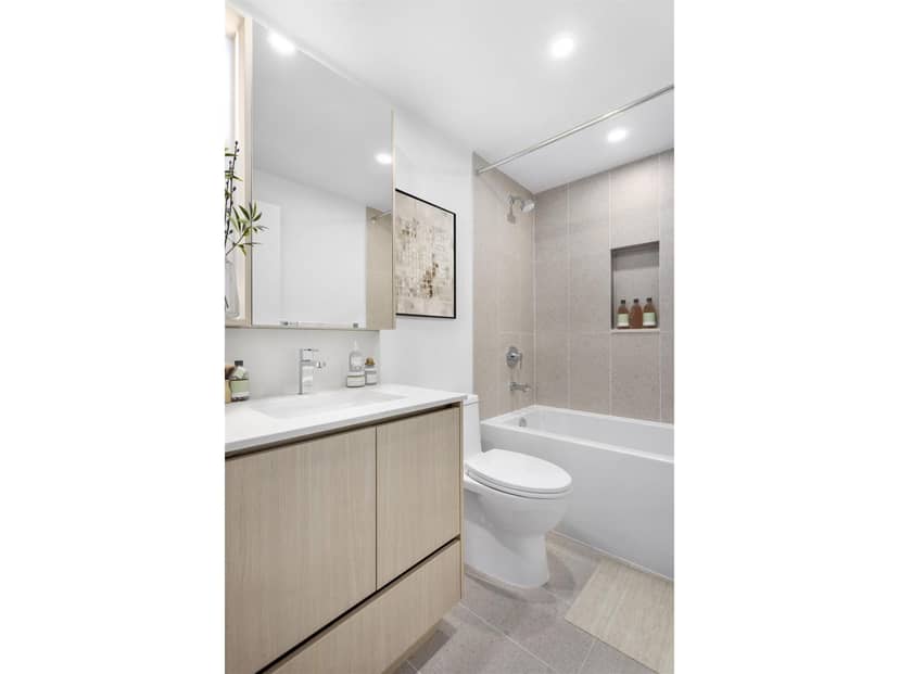 1904 13573 98A AVENUE, Surrey, photo 6