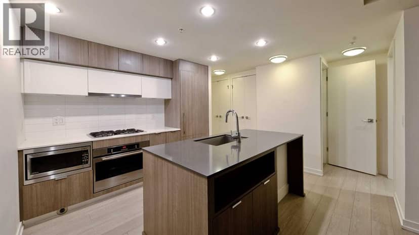 301, 51 Waterfront Mews SW, Calgary, photo 6