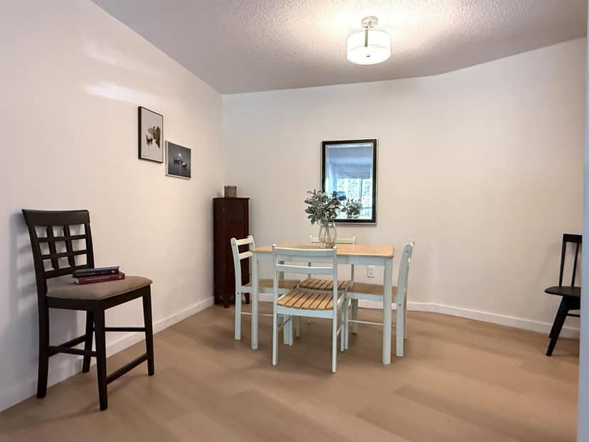 218 15020 NORTH BLUFF ROAD, White Rock, photo 6