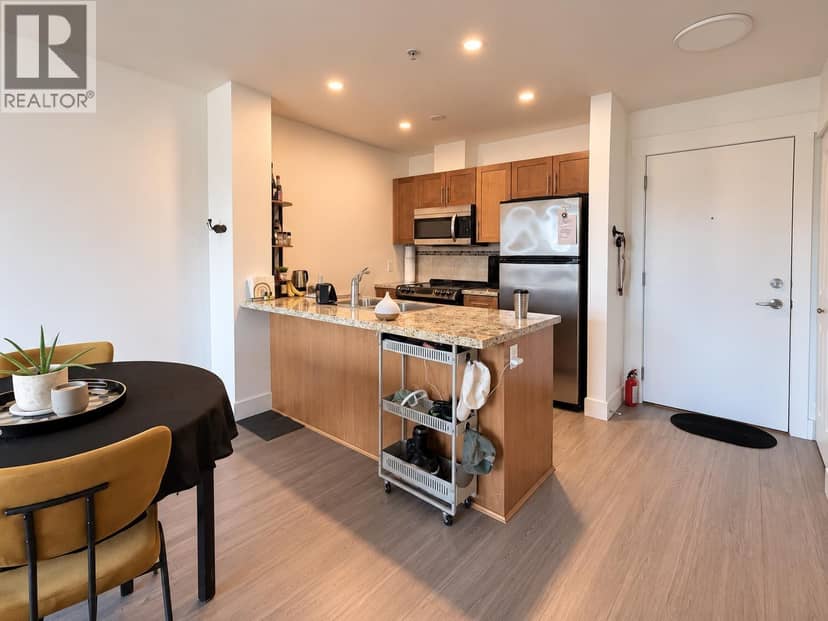 318 1211 Village Green Way, Squamish, photo 4