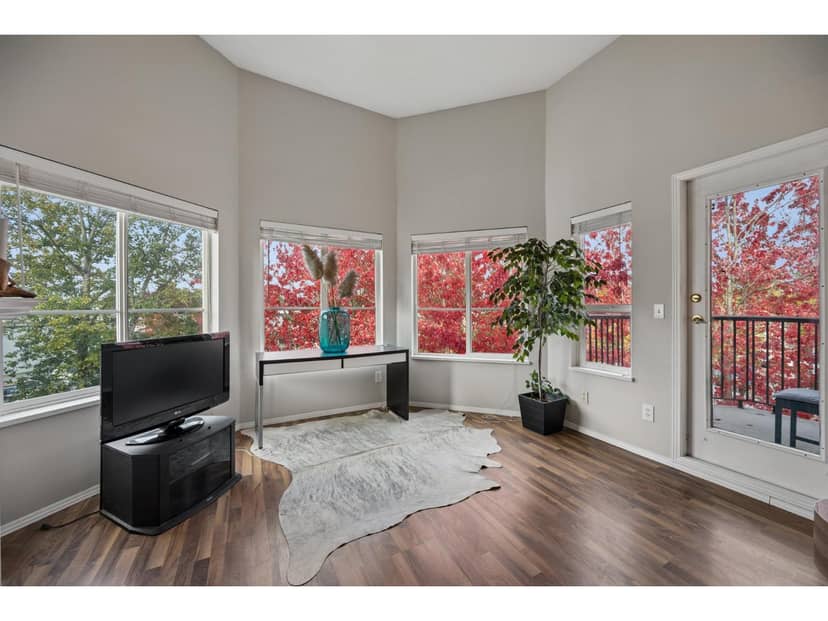 406 5765 GLOVER ROAD, Langley, photo 2