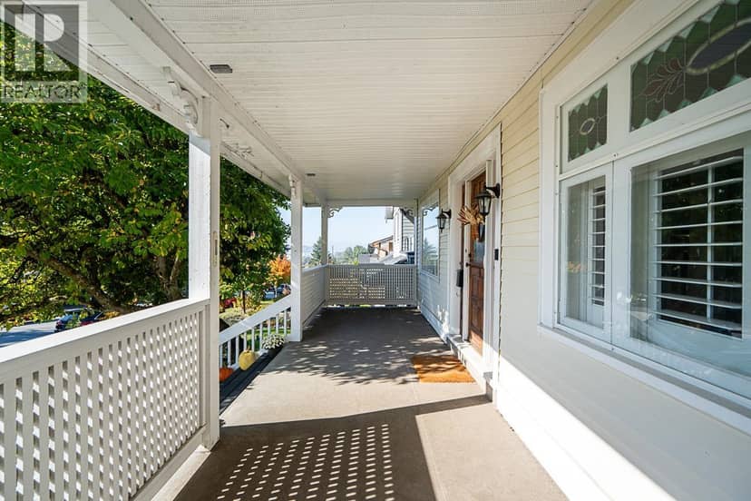 416 W 6TH STREET, North Vancouver, photo 3