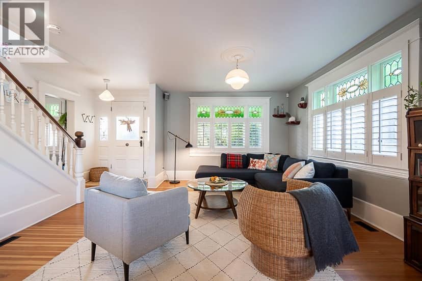 416 W 6TH STREET, North Vancouver, photo 5