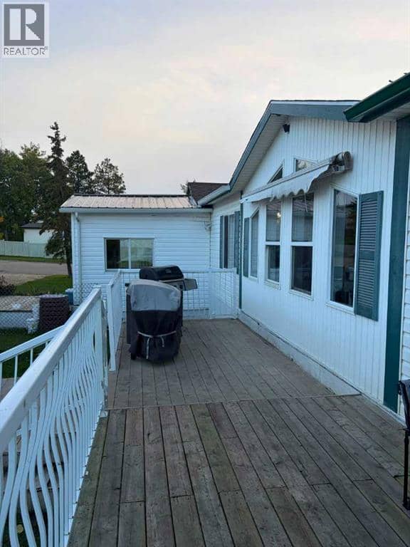 4425 51 Avenue, Valleyview, photo 3