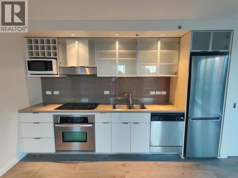 511 168 POWELL STREET, Vancouver, photo 8