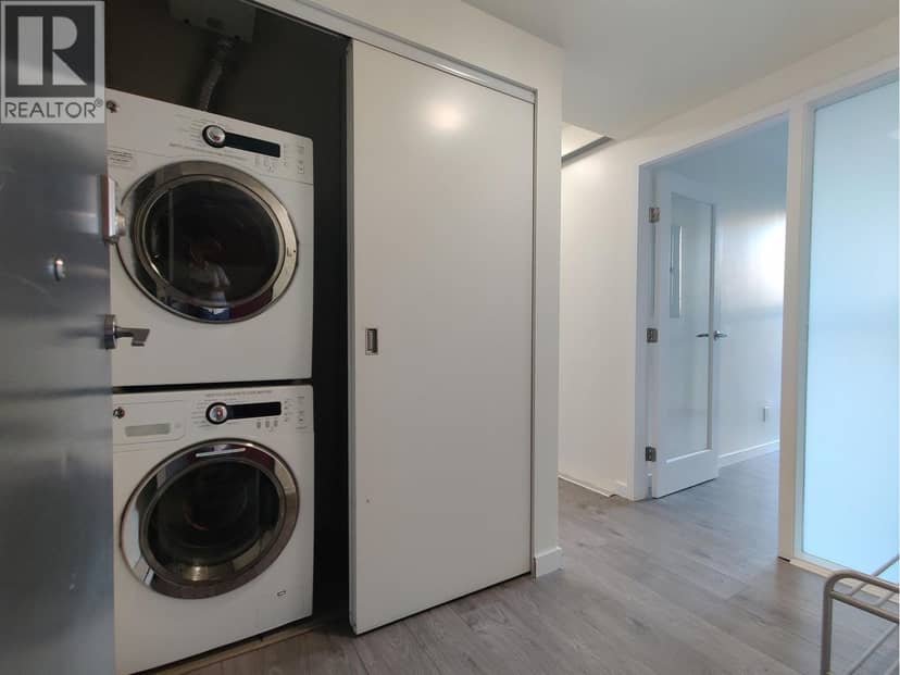 511 168 POWELL STREET, Vancouver, photo 5
