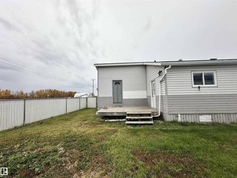 #9 5220 44Av, Calmar, photo 5