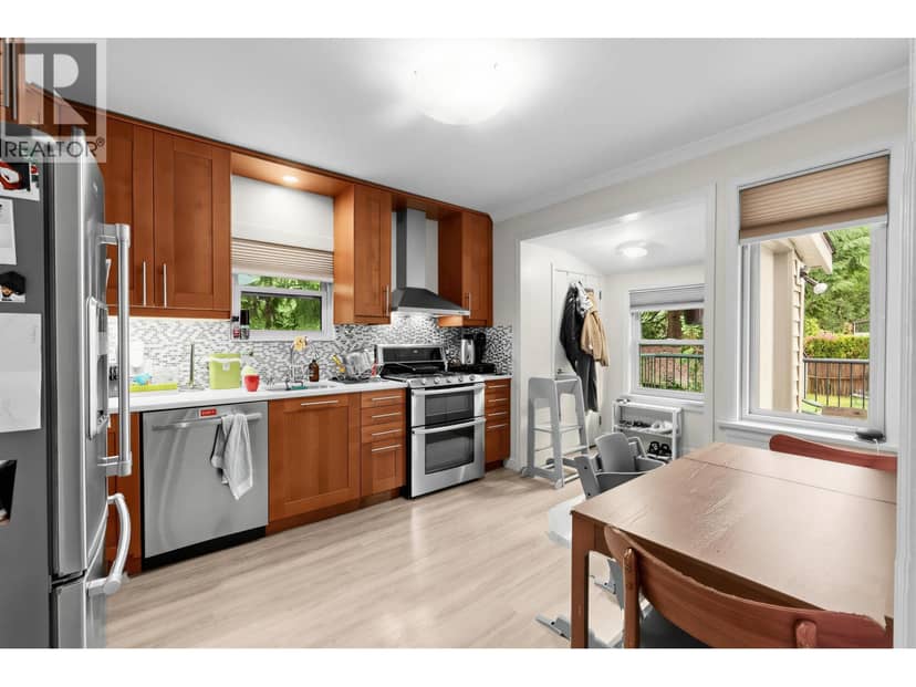 1095 E 29TH STREET, North Vancouver, photo 6
